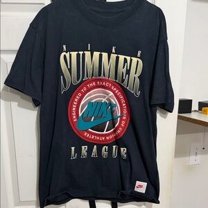 Nike Men's Black Graphic T-Shirt